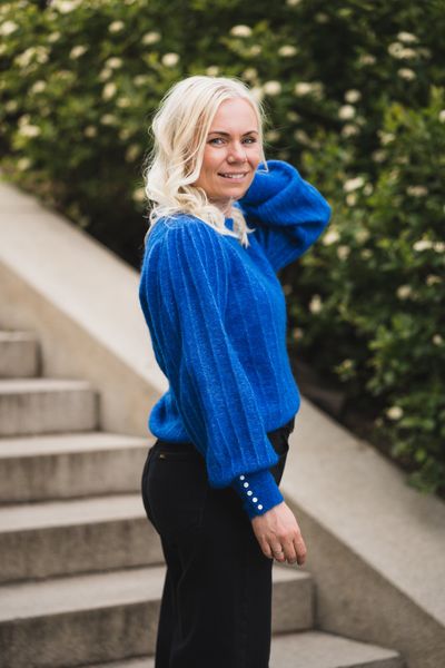 Hovedbilde Amalie Puff Pullover Blue Iolite Melange 