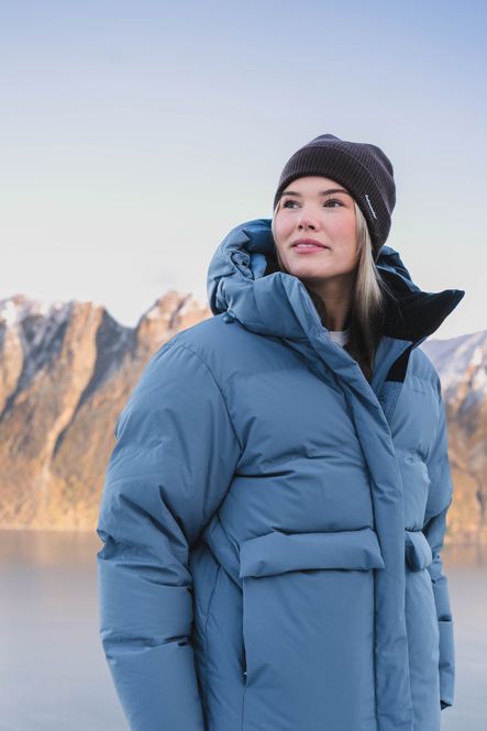 Hovedbilde Besseggen Down Jacket Blue Aqua 