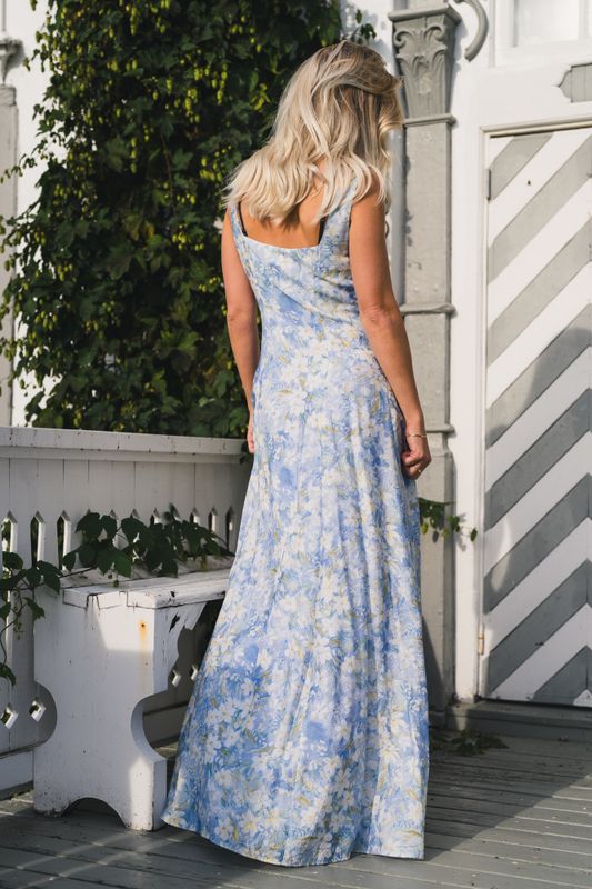 Katie Maxi Dress Wisteria Kiss 