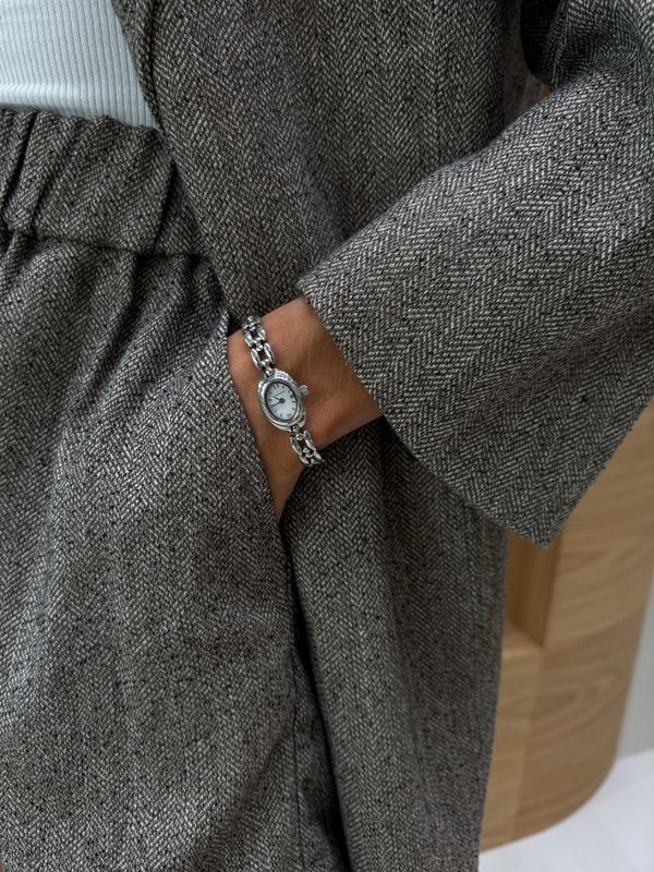 Heritage Oval Watch Silver
