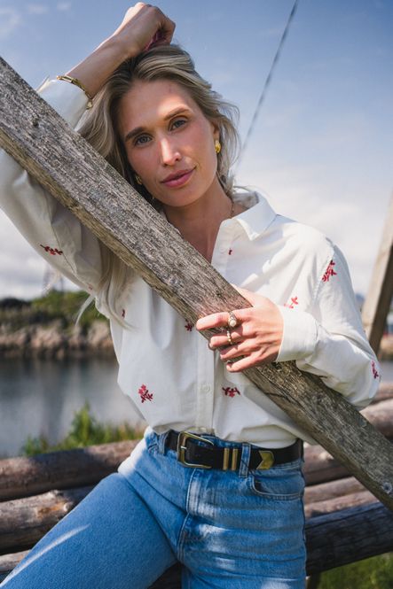 Hovedbilde Gudrun Nora Shirt EMB Bright White/Tea Rose ...