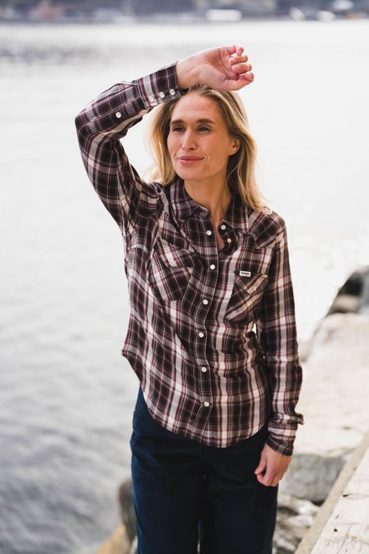 Western Shirt Chocolate Torte 