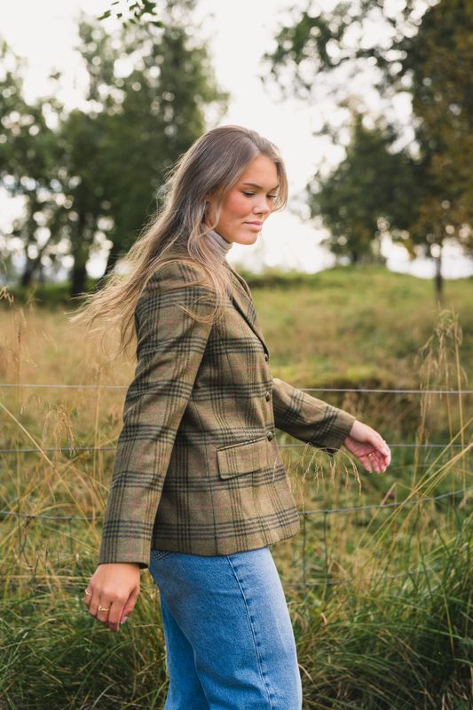 Carlby Tailored Jacket Dark Moss 