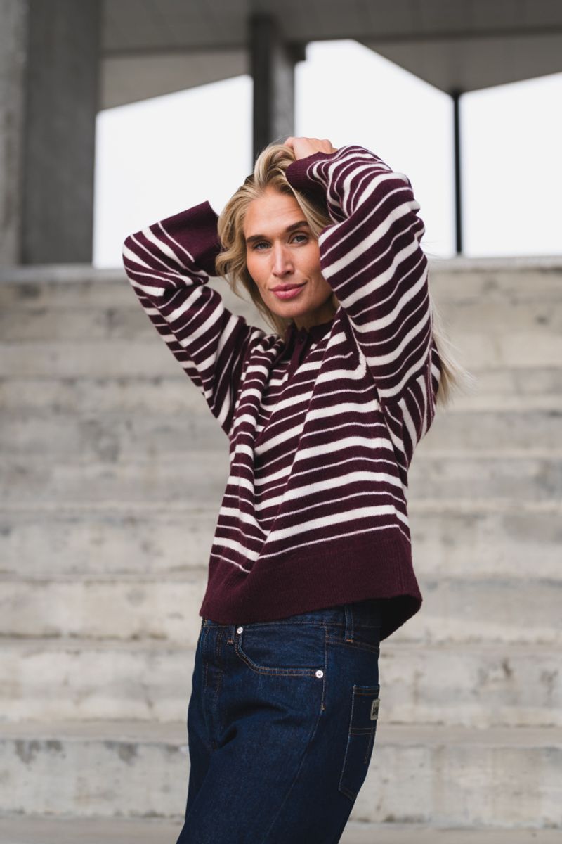 Zely Stripe Dk Burgundy/Offwhite
