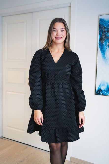Hovedbilde Hensella Dress Black 