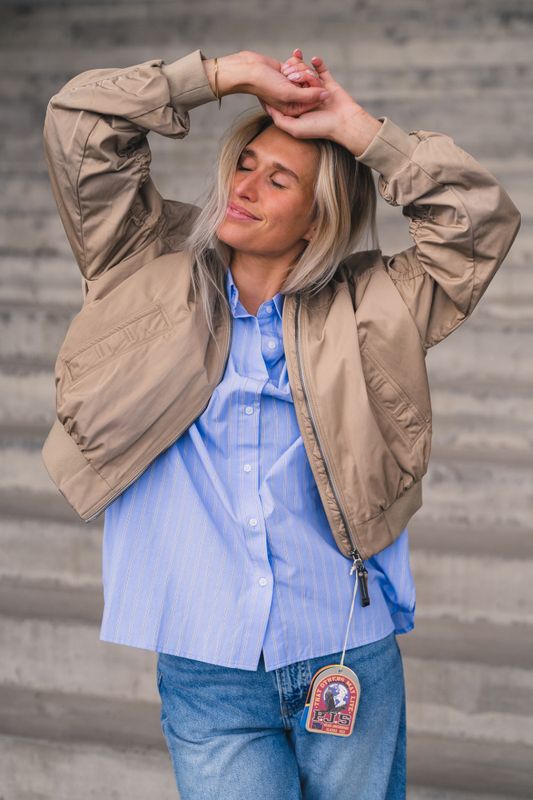 Kathryn Bomber Sun Kissed 