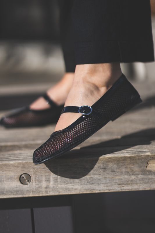 Lilja Mary Jane Mesh Black 