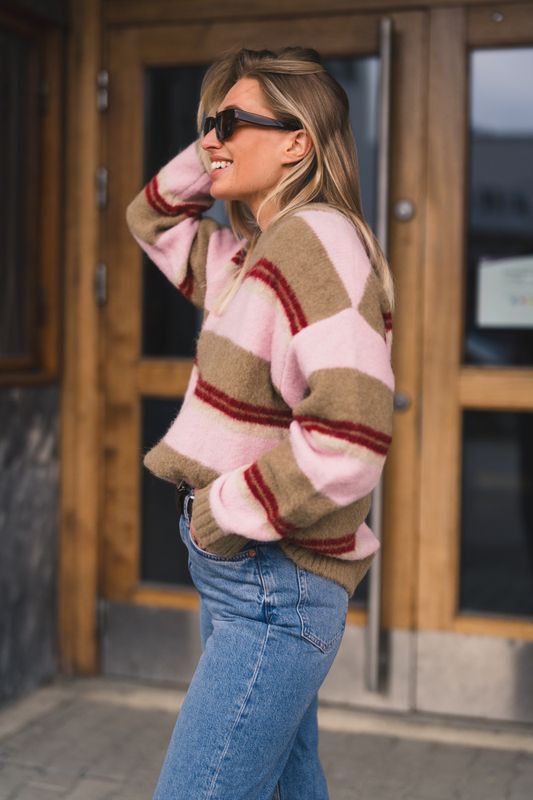 Sajeanne Sweater 15425 Lead Gray Stripe 