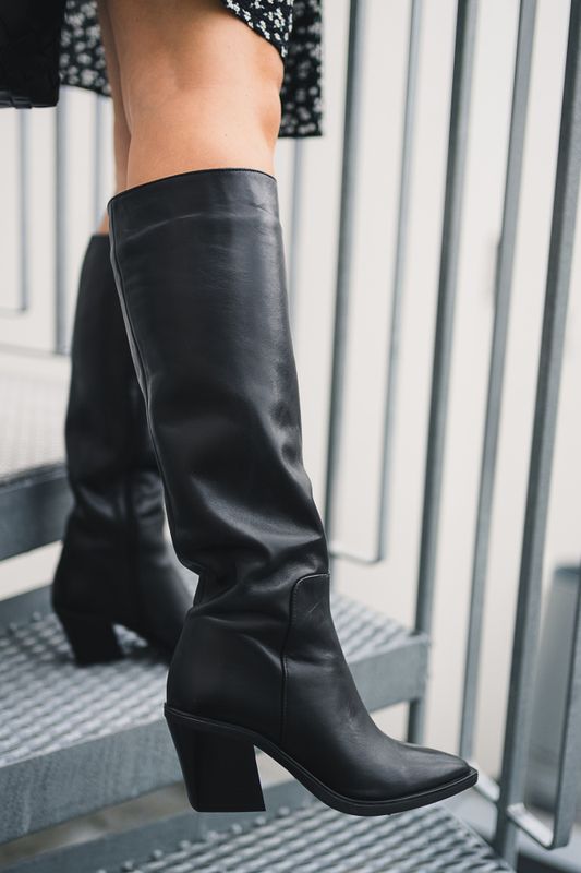 Marthe Leather Black