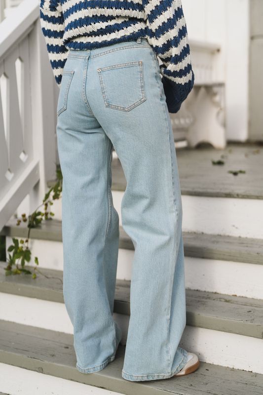 Solia Ada HW Wide Jeans Light Blue Wash 