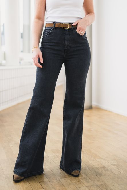 Hovedbilde Fuji Jeans Used Black 