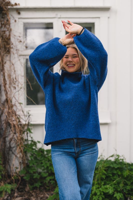 Fam Patch Short Sweater True Navy 