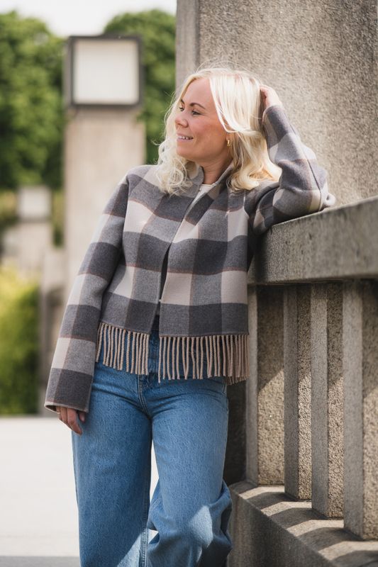 Edith Jacket Cream Check 