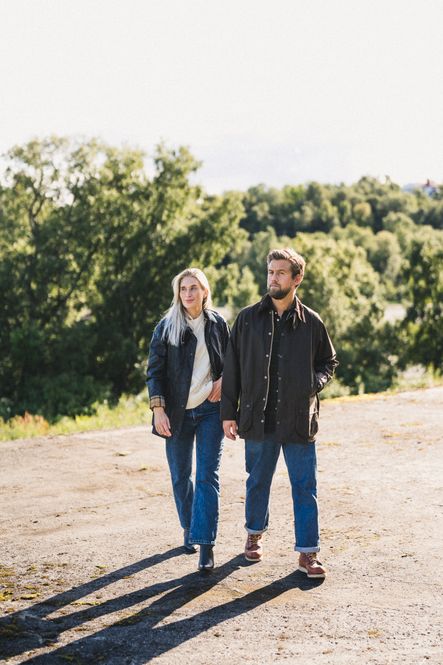 Hovedbilde Beadnell Wax Jacket Navy 