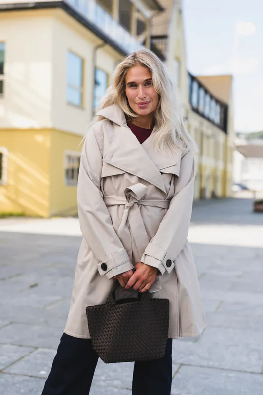 Yr'en Coat Sand 