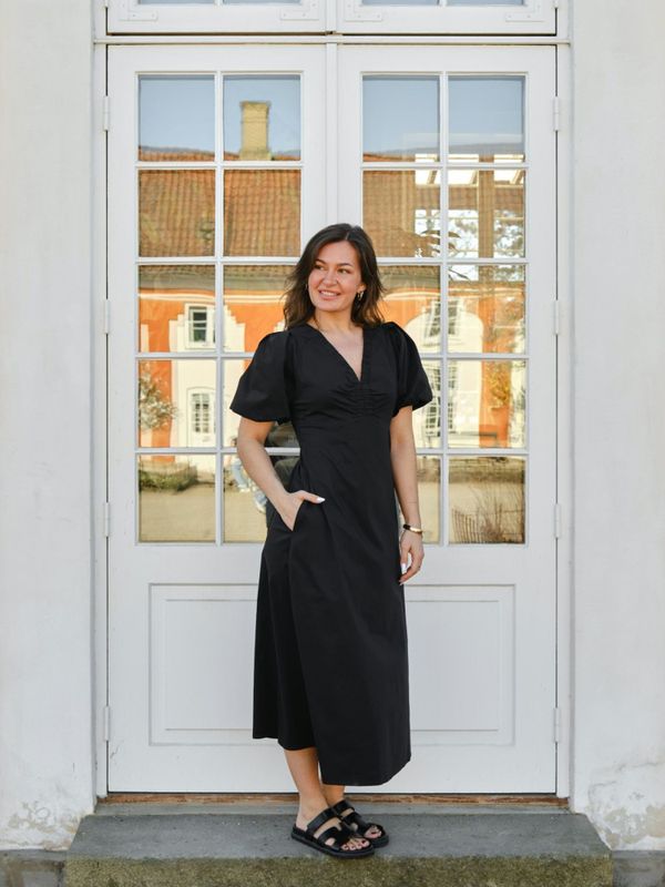 Illana Poplin Dress Black 